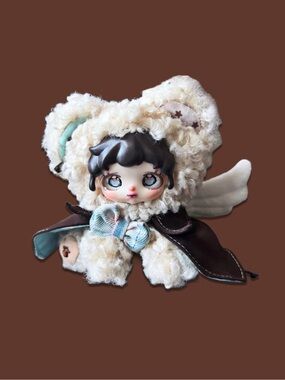 Dumia ETTA Star Wing Illusion Series Vinyl Plush Pendant